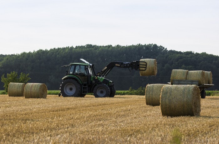 Weltbauerntag am 1. Juni: Bauernland muss in Bauernhand bleiben!