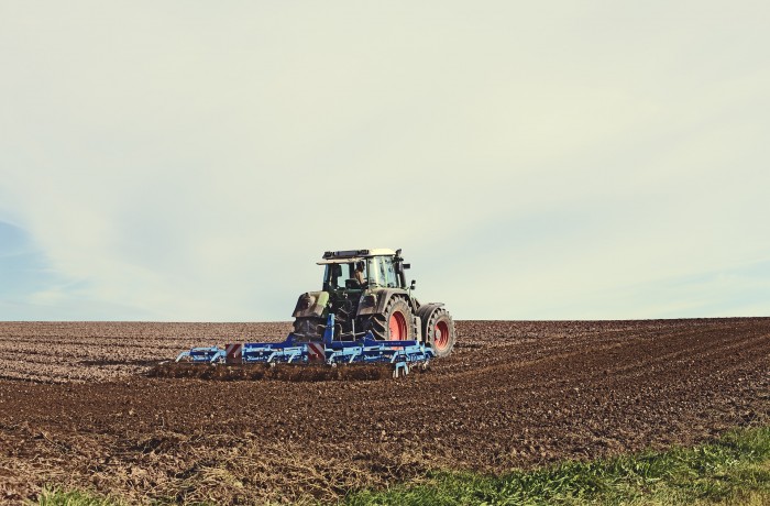 Der Ausverkauf unserer Heimat geht munter weiter: Bauernland muss unbedingt in Bauernhand bleiben!