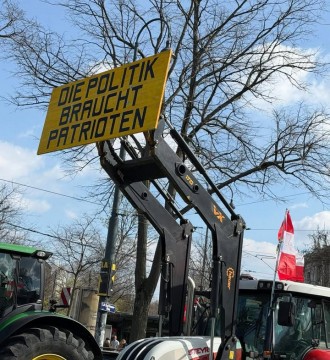 Photos from Roman Linder's post